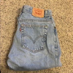 Levi’s classic 550 tapered relaxed jeans size 8 S